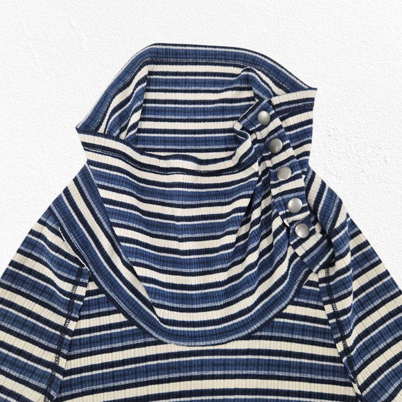 Free People Blue Striped Cape Cold Basic T-Shirt Long Sleeve Top Size Medium - Picture 2 of 11